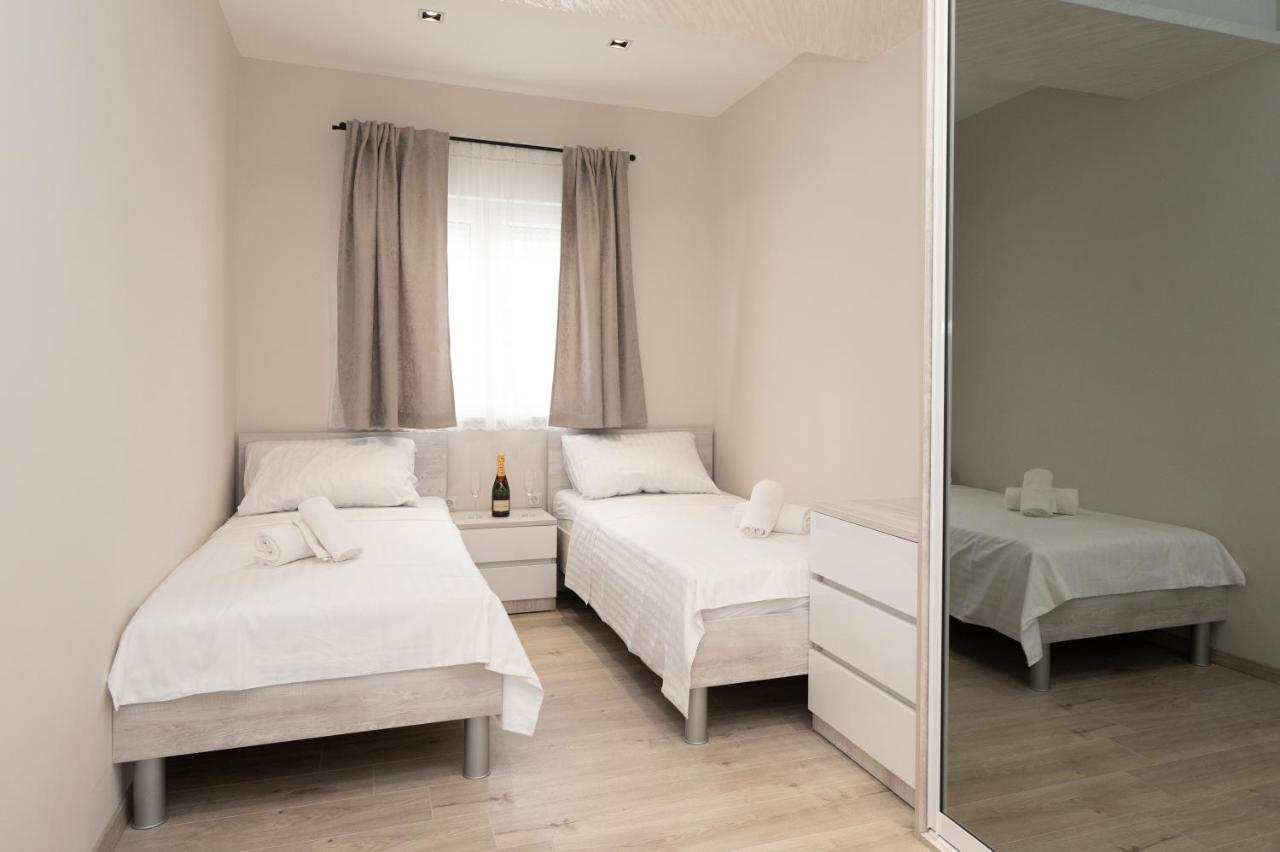 Luxury Apartman Imperio Šibenik Exteriör bild